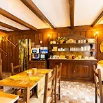 Hotel Des Alpes 3*