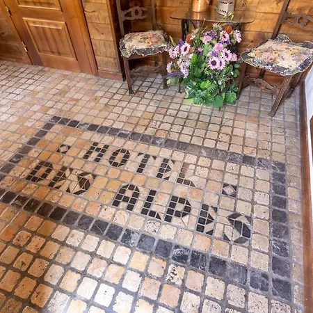 Des Alpes Hotel