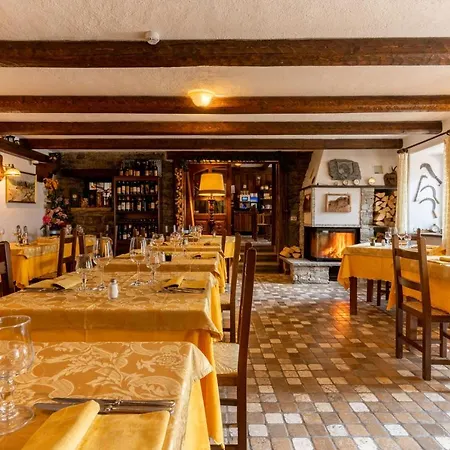 Des Alpes Hotel Saint-Rhemy-En-Bosses