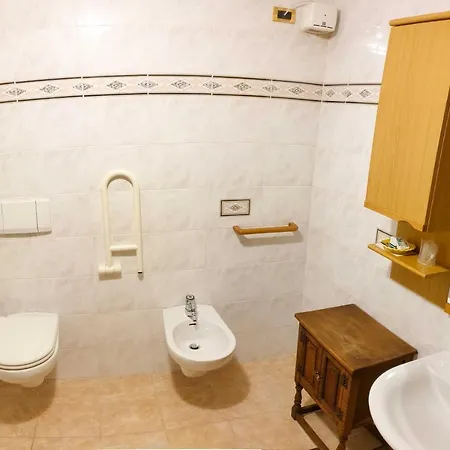 Des Alpes 萨伊恩特-雷米-恩-博塞斯