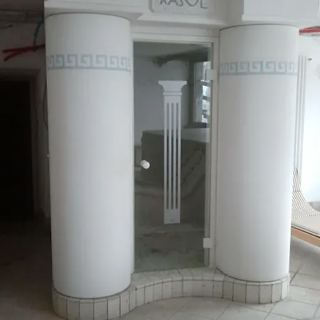 Des Alpes Отель