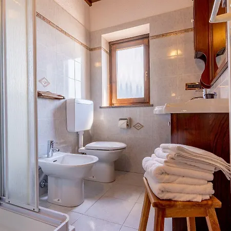 Des Alpes 萨伊恩特-雷米-恩-博塞斯