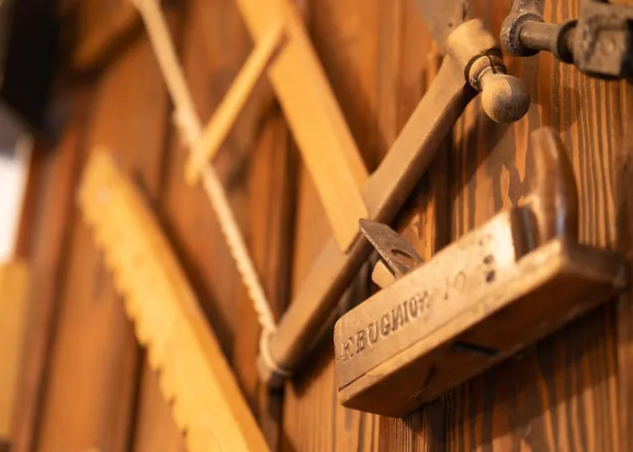 Des Alpes 3* サン・レミ・アン・ボス