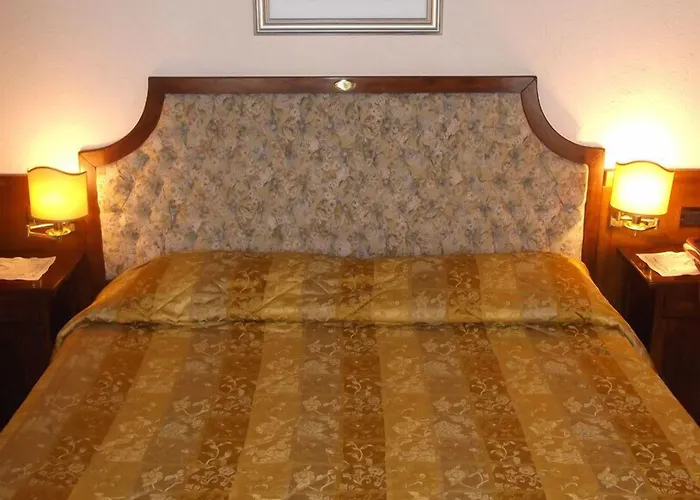 Des Alpes ホテル サン・レミ・アン・ボス